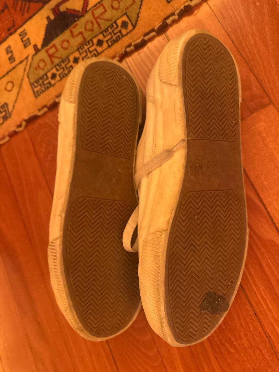 White Canvas High Top Sneakers Generic Brand